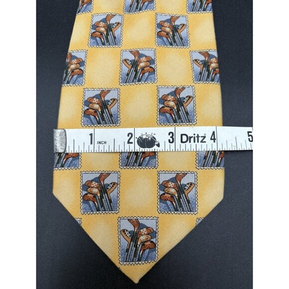 TOMMY BAHAMA Golf Tie Men's 100% Silk Golf Clubs Yellow Blue X-Wide Sporty GUC - Picture 8 of 9